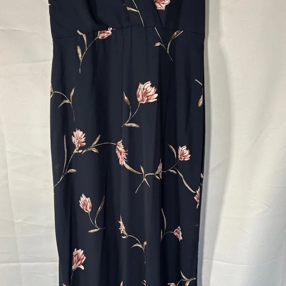 Lush Navy Maxi Dress with Pink Floral Print - Picture 5 of 11